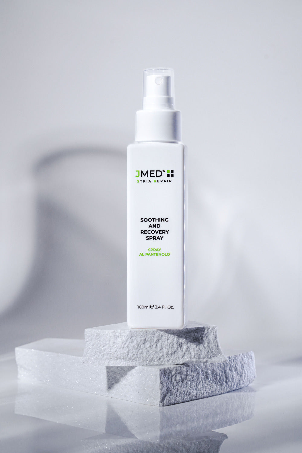 JMed Stria Repair Soothing and Recovery Spray – 100ml calming mist for irritated or post-treatment skin.